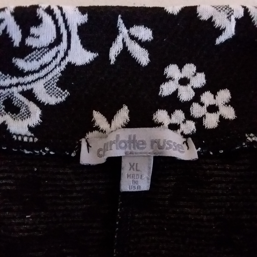 ☆☆SOLD☆☆ Charlotte Russe Floral Mini Flare Skirt - Picture 5 of 5